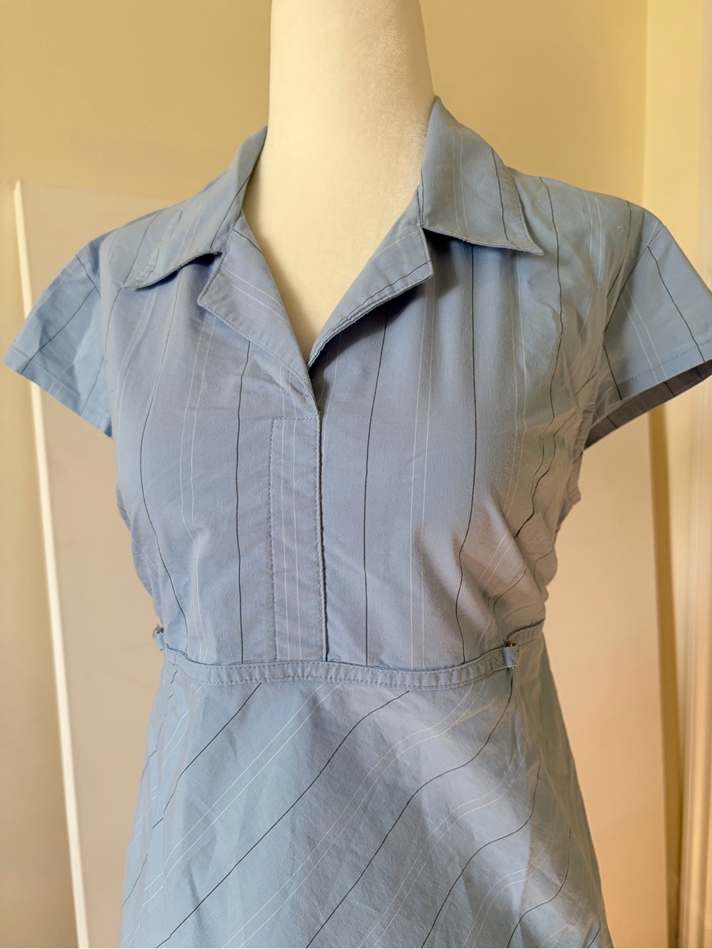 Light Blue Short Sleeve Collared Maternity Top - Picture 2 of 3